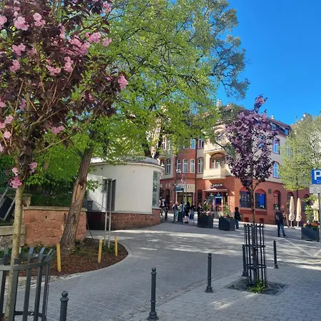 Sanhaus - - Stylowe Przy Deptaku Apartman *